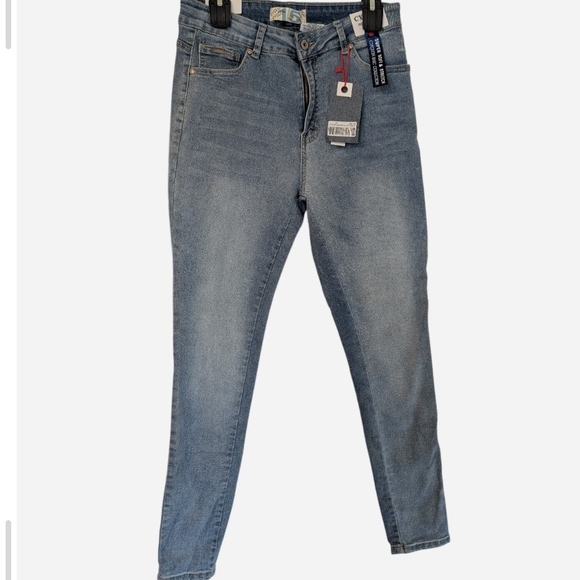 ciclon Denim - Classic Blue Ankle Jeans